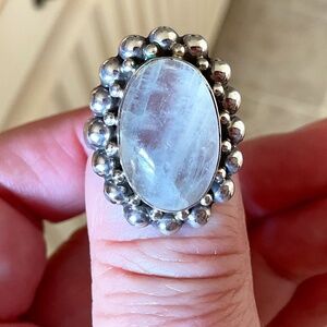 NWOT Sterling Silver 925 Moon Stone Beautiful Ring Size US 7.5